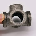 thumbnail image 4 of Conector de tubo hembra cruzado de salida negra de hierro maleable de 1/2 "y 5 vías (1/2 pulgada), 4 of 4