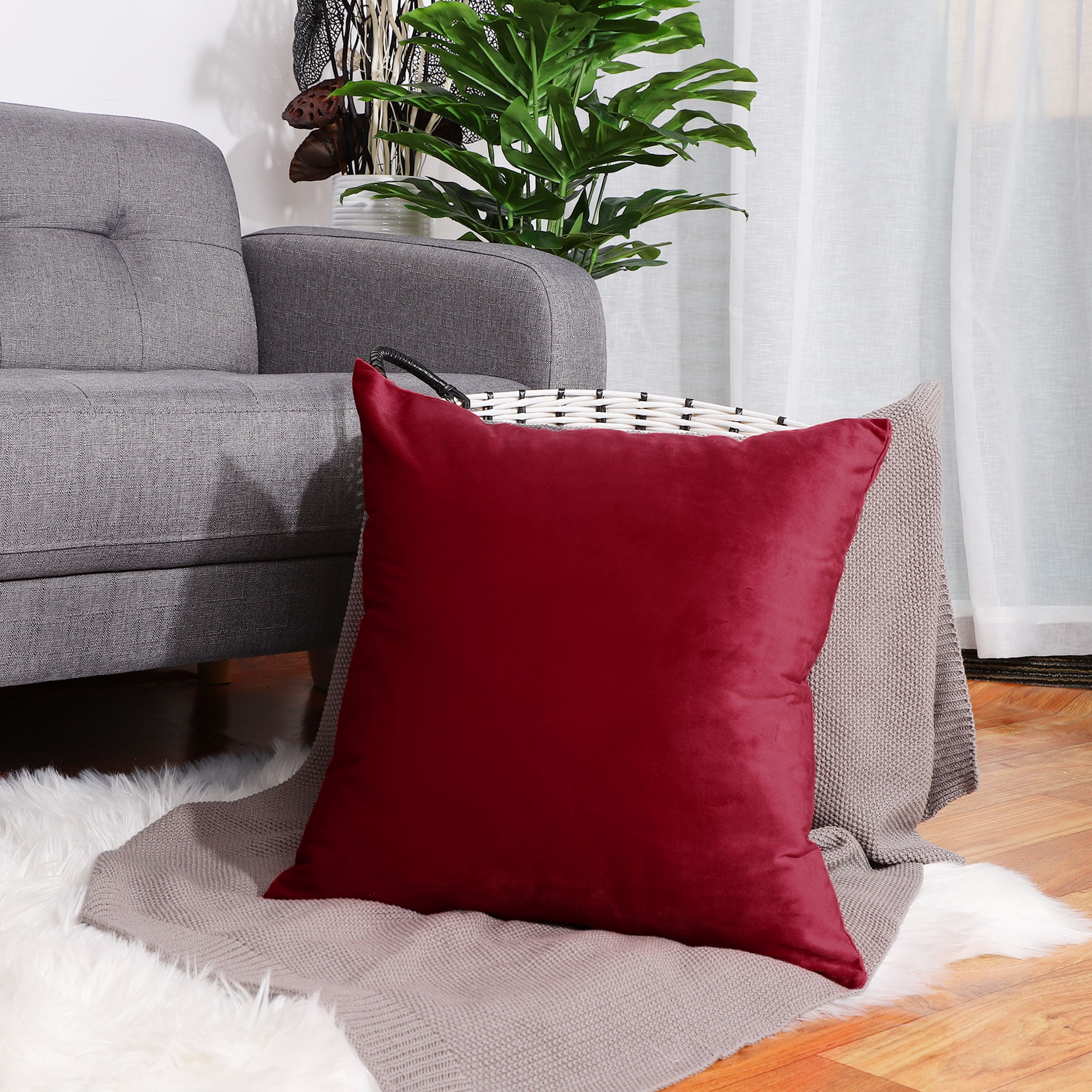 Velvet Square Euro Throw Pillow Cover. Decorative Velvet Fleece Cushion ...