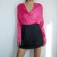 thumbnail image 3 of Falda mini acampanada de satén para mujer: cintura alta, cierre con cremallera, cintura elástica, poliéster, informal de verano - S-XL, 3 of 7