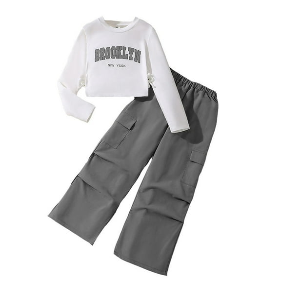 Tweenie Girl's Layered Look: Brooklyn-Inspired Print Top & Cargo Jogger Set for Casual Comfort