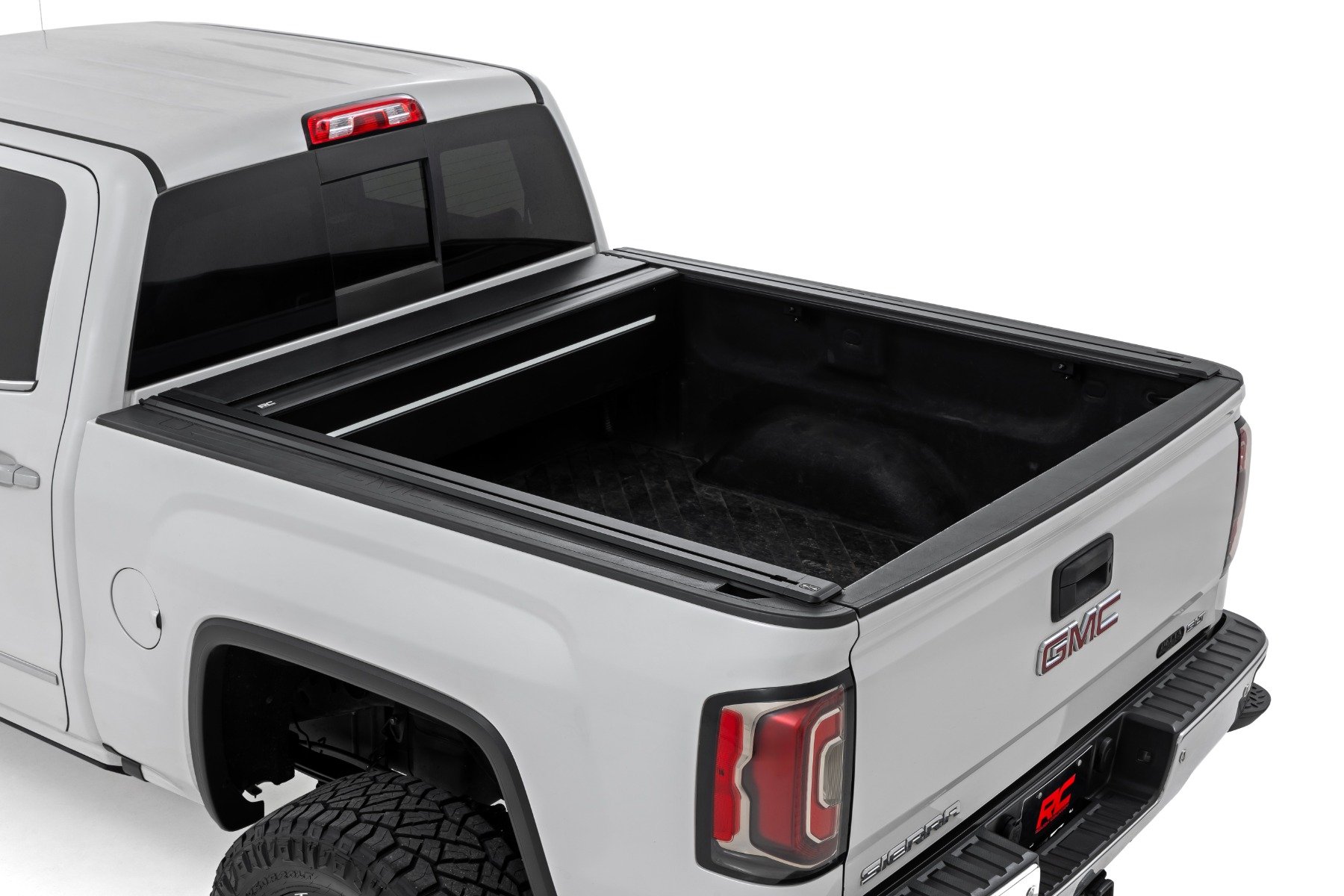 Rough Country Powered Retractable Bed Cover for 14-18 Chevy/GMC 1500 - 51214550