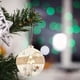 thumbnail image 4 of Set de adornos de madera para Navidad - Figuras de estrellas, ciervos, árboles y calcetines pintadas de blanco - Decoración colgante de 5 piezas para árbol y hogar, 4 of 6