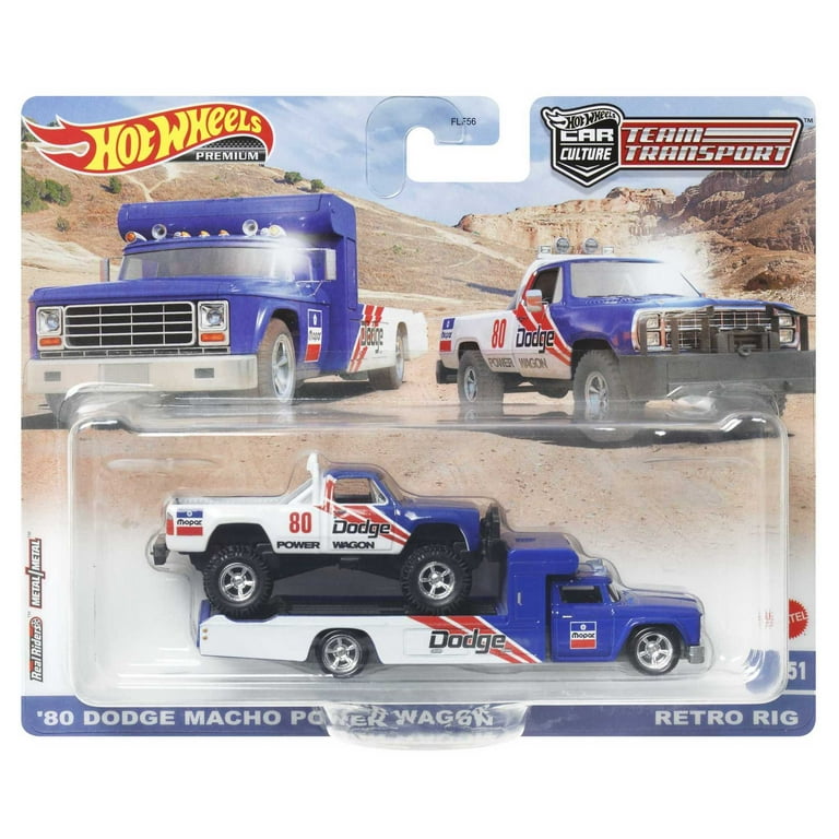 Hot Wheels Realistic Team Transport Set, Toy Truck & Race Car in 1