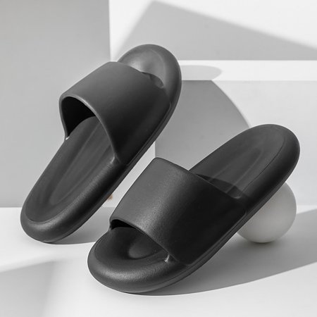 

Cool Slippers Home Bathroom Home Light Soft-soled Slippers For Men Slippers