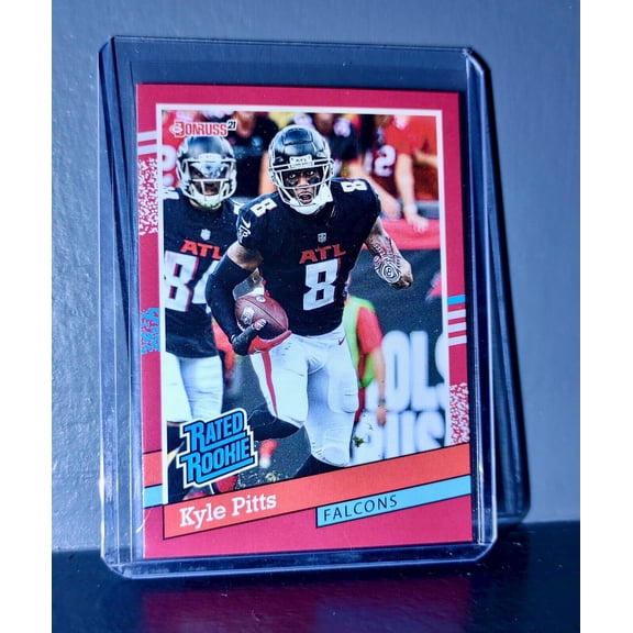 Kyle Pitts 2021 Panini NFL Rated Rookie Retro #4 Rookie Card 1/2231
