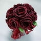 thumbnail image 5 of Flor Rosa Seda Boda Ramo Novia Mano Sosteniendo Flor Vino, 5 of 7