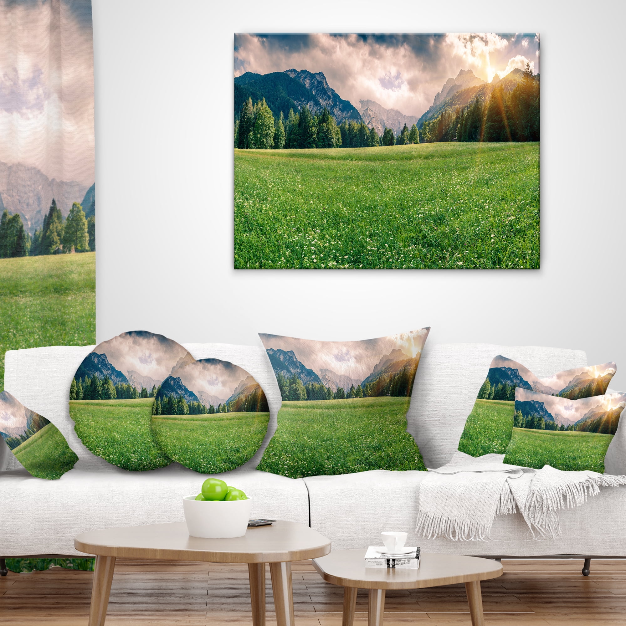 Designart Triglav Mountain Panorama - Landscape Photography Throw Pillow - 16x16