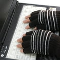 thumbnail image 4 of Stripe Winter USB Electric Heating Soft Chaud Unisexe Demi-Doigt Tricoté Gants Noir, 4 of 11