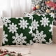 thumbnail image 5 of Funda de cojines navideños de terciopelo - Cojín de decoración navideña con diseño de copos de nieve y árbol, 45x45cm (17,71x17,71 pulgadas), Rojo y Verde, 1 pieza, 5 of 6
