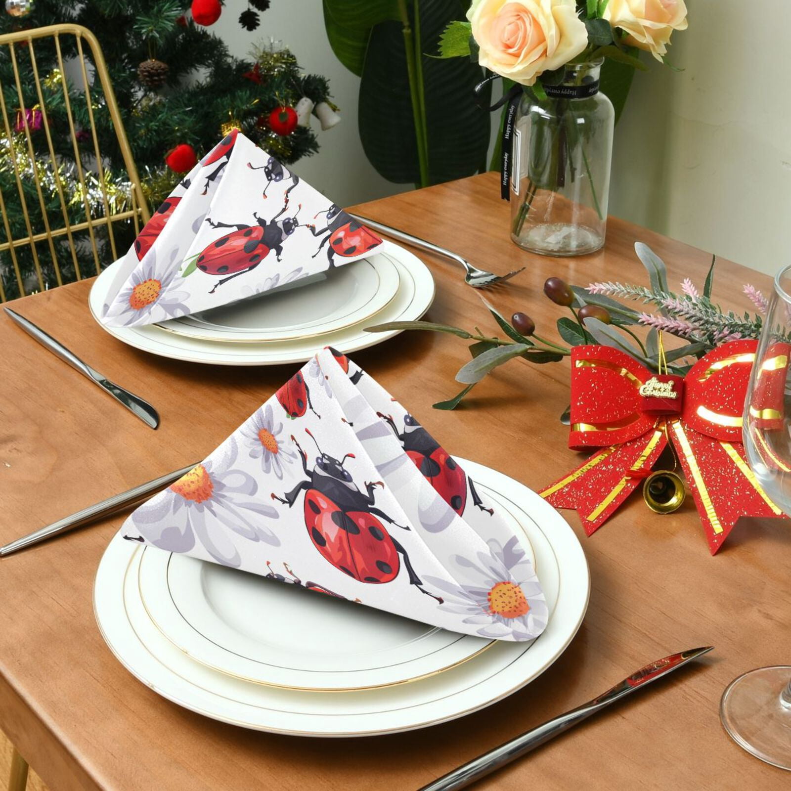 JSTEL Lady Bug Daisy Flower Cloth Napkins Set of 6, 20x20 Inch Washable and Reusable Napkin for Decoupage Dinner Party Everyday Use