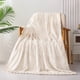 thumbnail image 2 of Manta Exclusiva Mezcla Extra Grande de Forro Polar Suave de 50 x 70 cm, 2 of 8