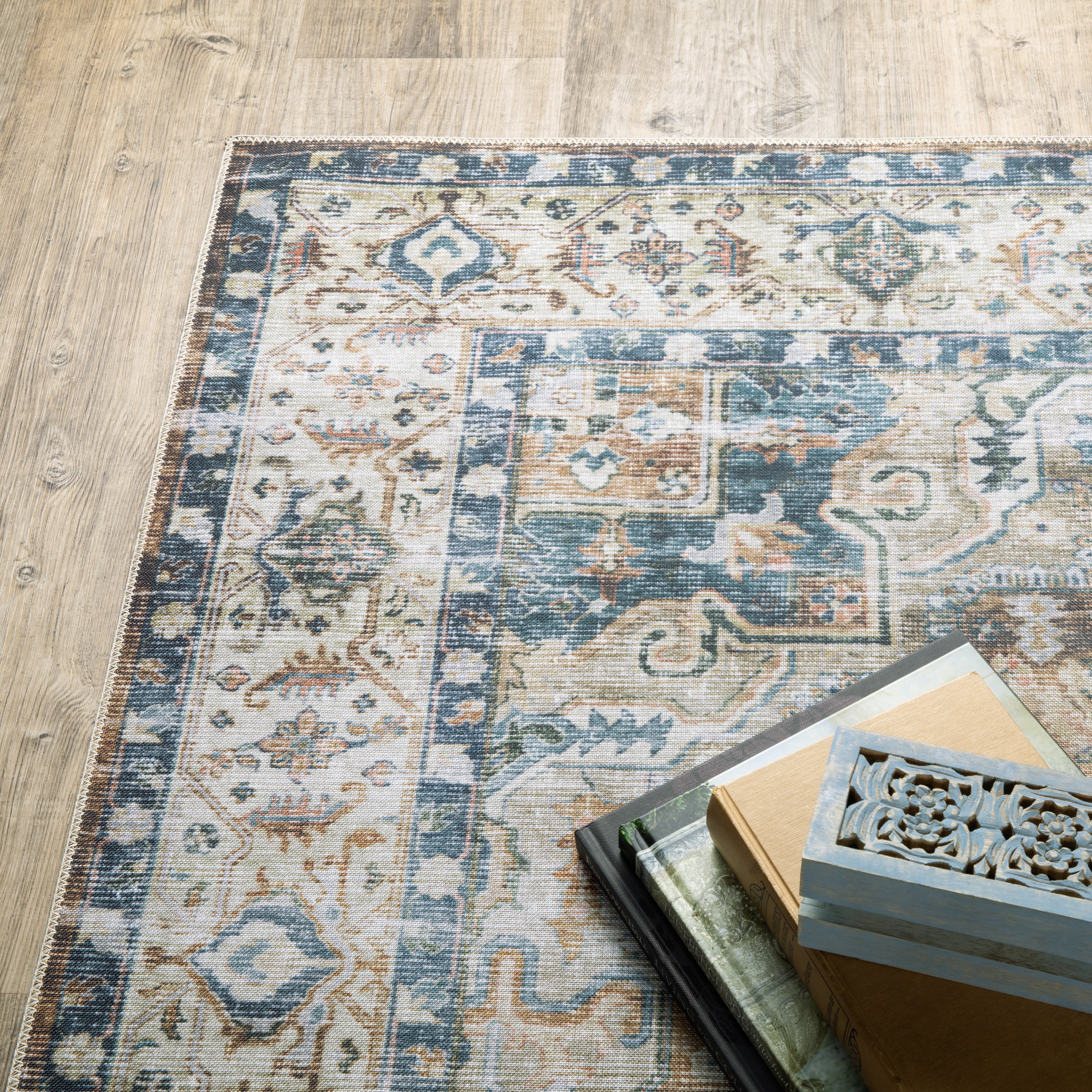 Avalon Home Celeste Washable Center Medallion Blue/ Gold Indoor Area Rug
