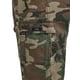 thumbnail image 3 of Pantalón cargo Wrangler Authentics de ajuste relajado, camuflaje verde, 3 of 6
