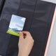 thumbnail image 5 of Álbum de Carpeta de Cartas Coleccionables de 9 Bolsillos | Organizador de fundas de cartas de carga lateral 360 | Material de poliuretano impermeable | Correa elástica | Contiene tarjetas estándar, 5 of 7