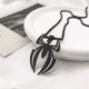 thumbnail image 3 of Collar Colgante De Acero Inoxidable De 60 Cm Con Diseño De Araña NEGRO, 3 of 5