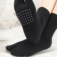 thumbnail image 6 of REACHISE 2 Pairs Men Toe Socks Toe Separator Socks Anti-skid Toe Socks Split Toe Socks, 6 of 8