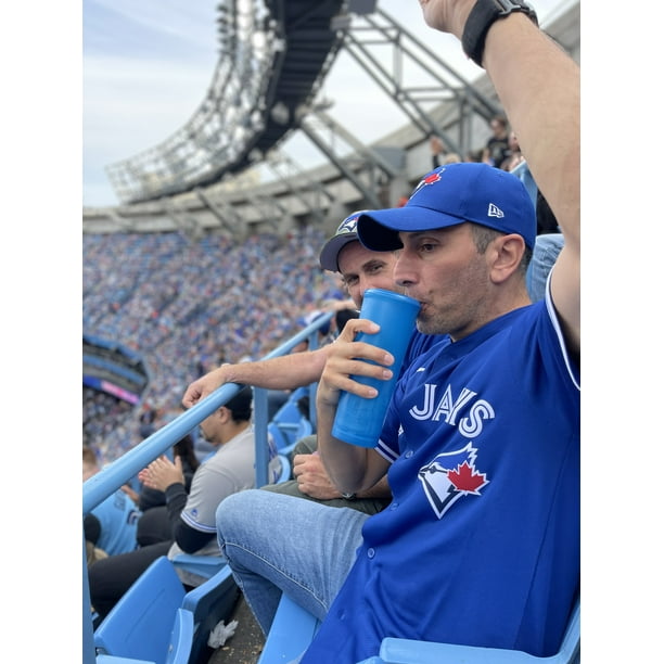 The LoudCup 20 oz Tumbler with Integrated Stadium Horn (Budgie