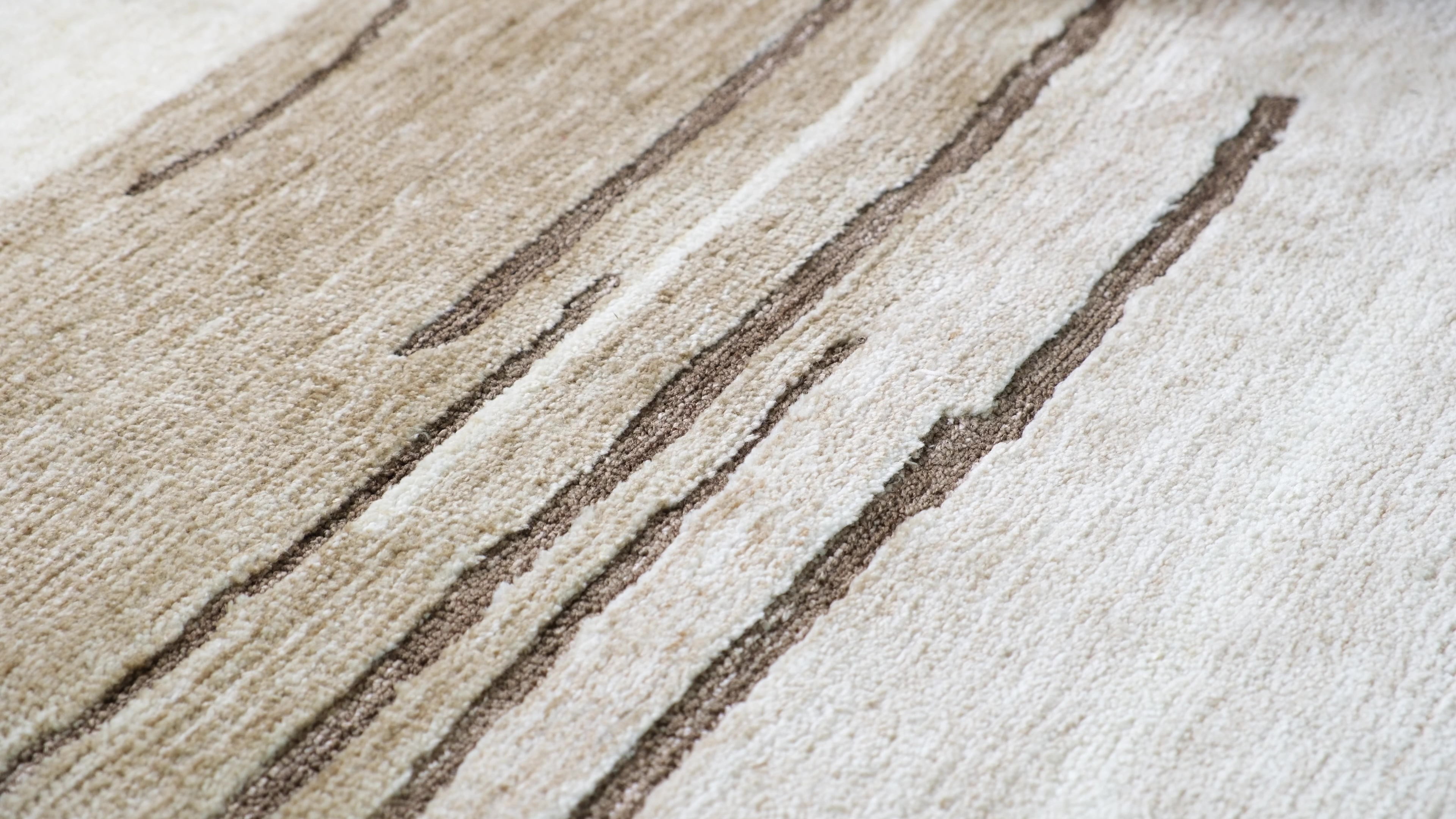 Rug Branch Maya Modern Abstract Indoor Hand-Tufted Area Rug.