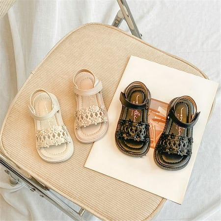 

Akiihool Summer Sandals for Baby Girl Comfortable Girls Gladiator Sandals with Zipper Strappy Sandals Toddler (Beige 12.5)