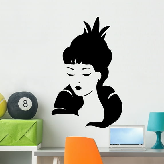 Fashion Queen Wall Decal Wallmonkeys Peel and Stick Decals for Girls (36 in H x 23 in W) WM502776