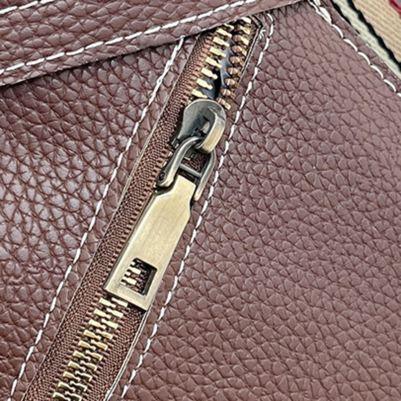 Modstep Women Crossbody Bags Leather Cat Purse Adjustable Wide Strap Chest Bag Cartoon Novelty Zipper Gift Sling Shoulder Bags Brown