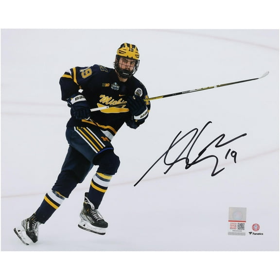 Adam Fantilli Michigan Wolverines Autographed 8" x 10" Navy Jersey Skating Photograph - Fanatics Authentic Certified