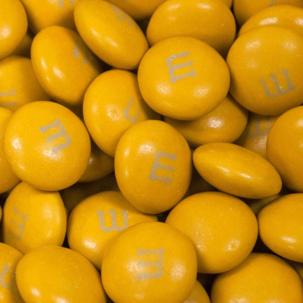 Gold M&Ms Candy 2lb  Milk Chocolate (approx 1,000 pcs)  Walmart.com