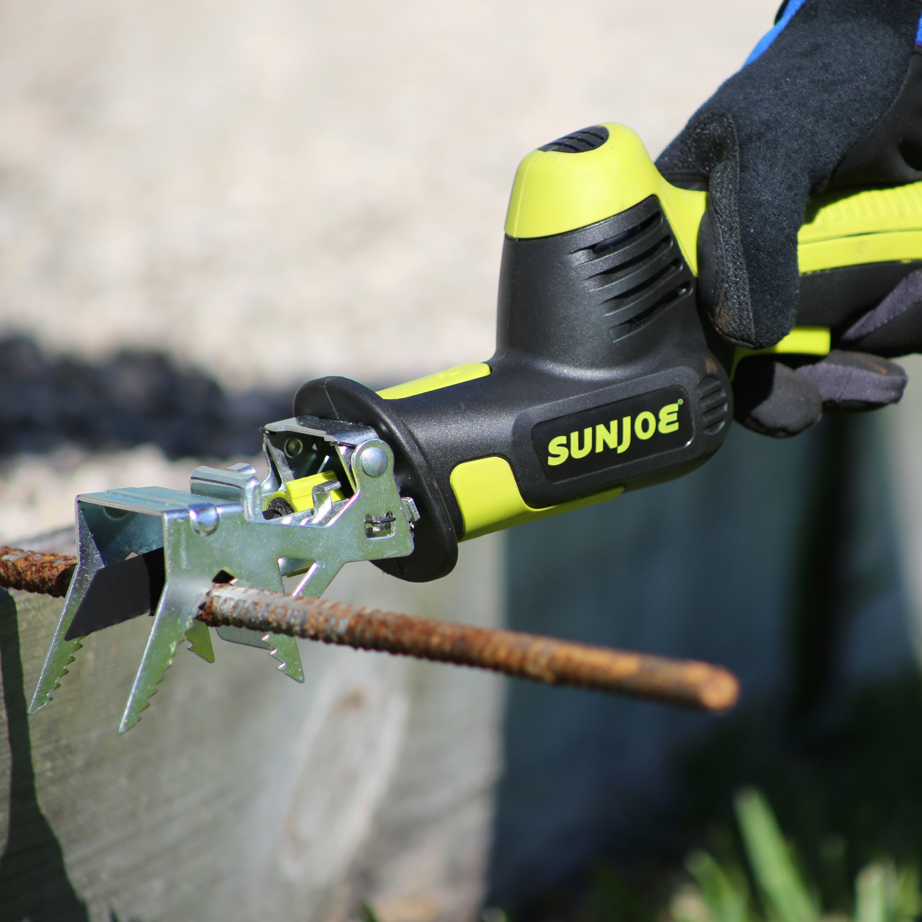 Sun Joe 24V Cordless Handheld Reciprocating Saw Kit, 4 Cutting Blades, 2.0-Ah Battery + Charger, For Wood & Metal - image 4 of 8