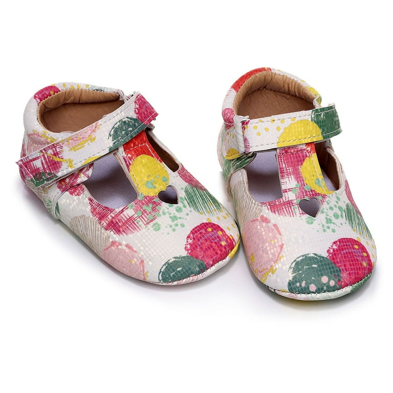 Baby kickers sale crib shoes