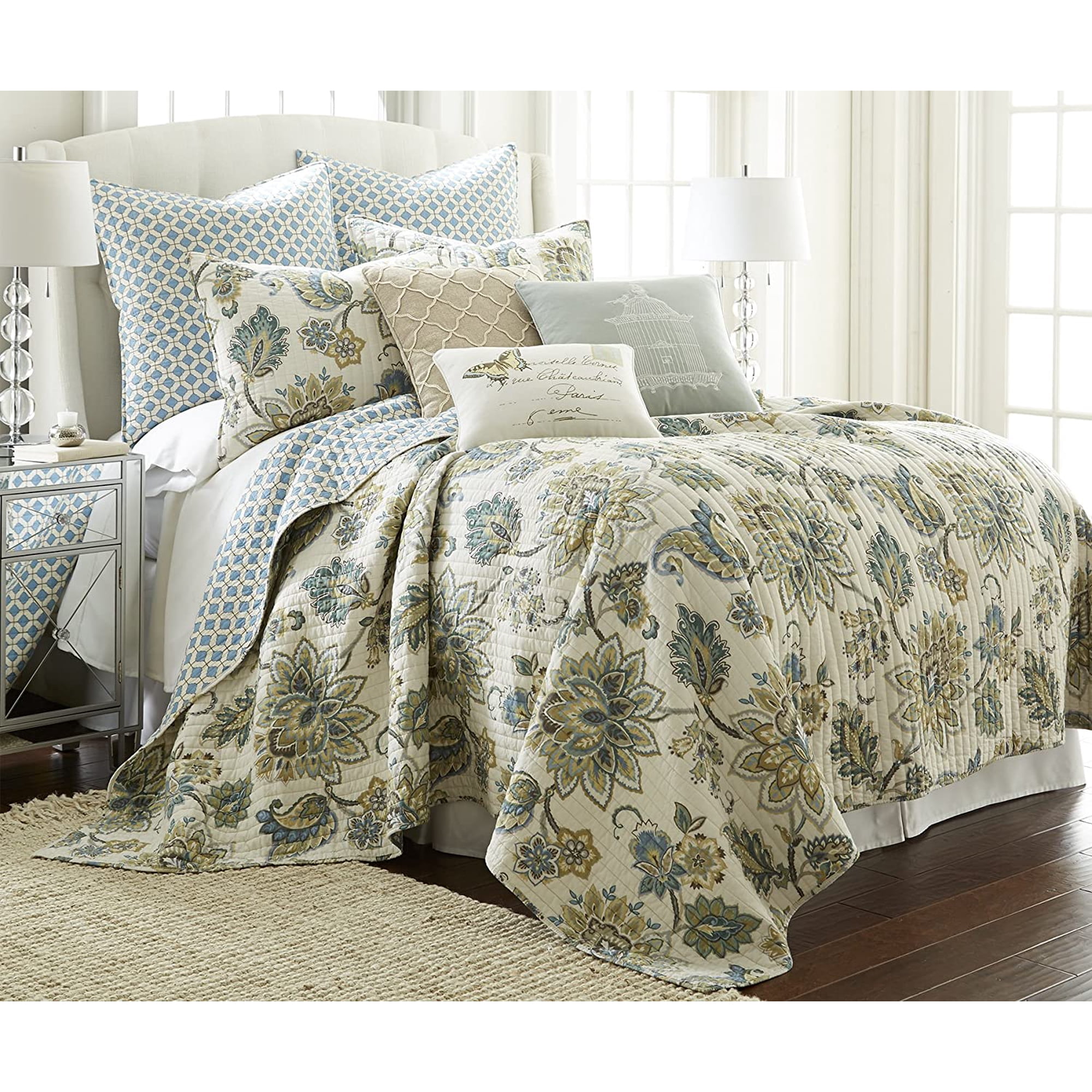 Levtex Home Green Floral Cotton Quilt Set, Full/Queen - Reversible
