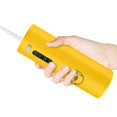 thumbnail image 4 of Irrigador bucal portátil con chorro de agua - Yellow Duck Irrigator, resistente al agua IPX7, 1 boquilla de chorro, 3 diferentes, 4 of 4