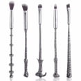 thumbnail image 2 of Juego de 5 brochas de maquillaje de ojos de fibra artificial con diseño de viento mágico para sombras de ojos, para viajes en casa, 2 of 13