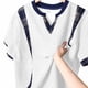 thumbnail image 4 of Camiseta de Cuello en V de Manga Corta para Hombres con Empalme a Damas, Tejido de Punto Ligero para Ropa Callejera Y Desgaste Casual, 4 of 9
