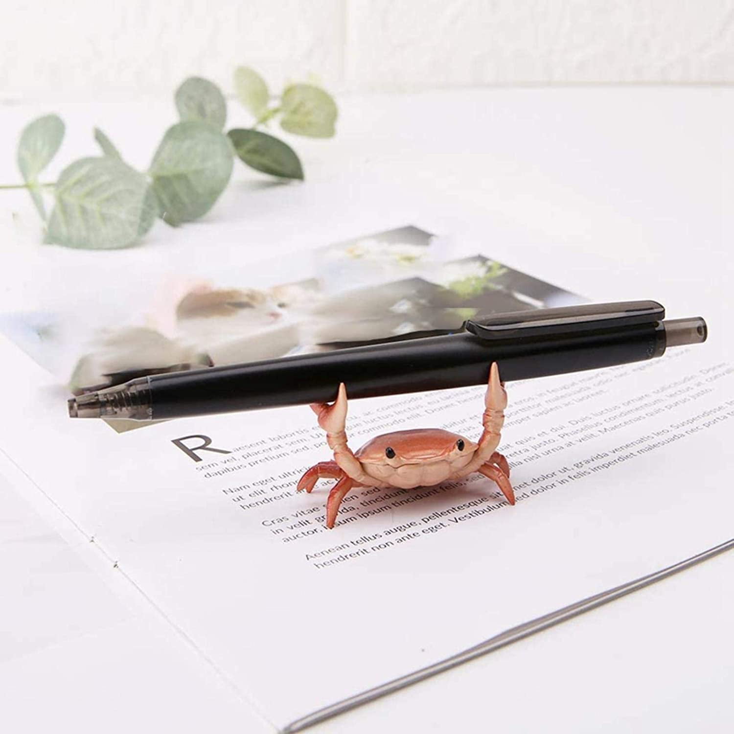 Creative Pen Holder Crab Style Penstands Stationery Weightlifting Storage Rack 