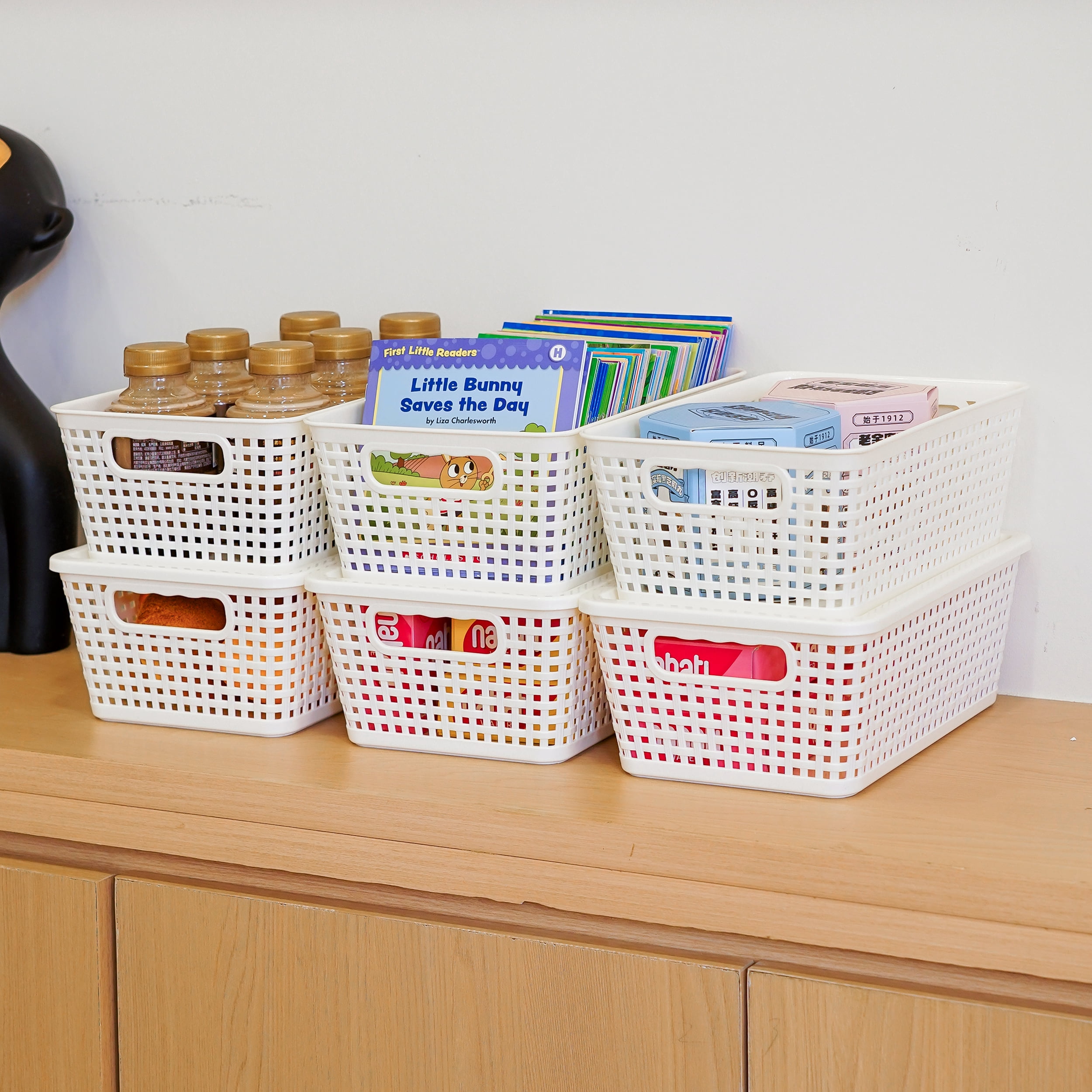 Small Plastic Storage Basket with Lid Handle 7x10.9x4 in Cream White 6 Pack