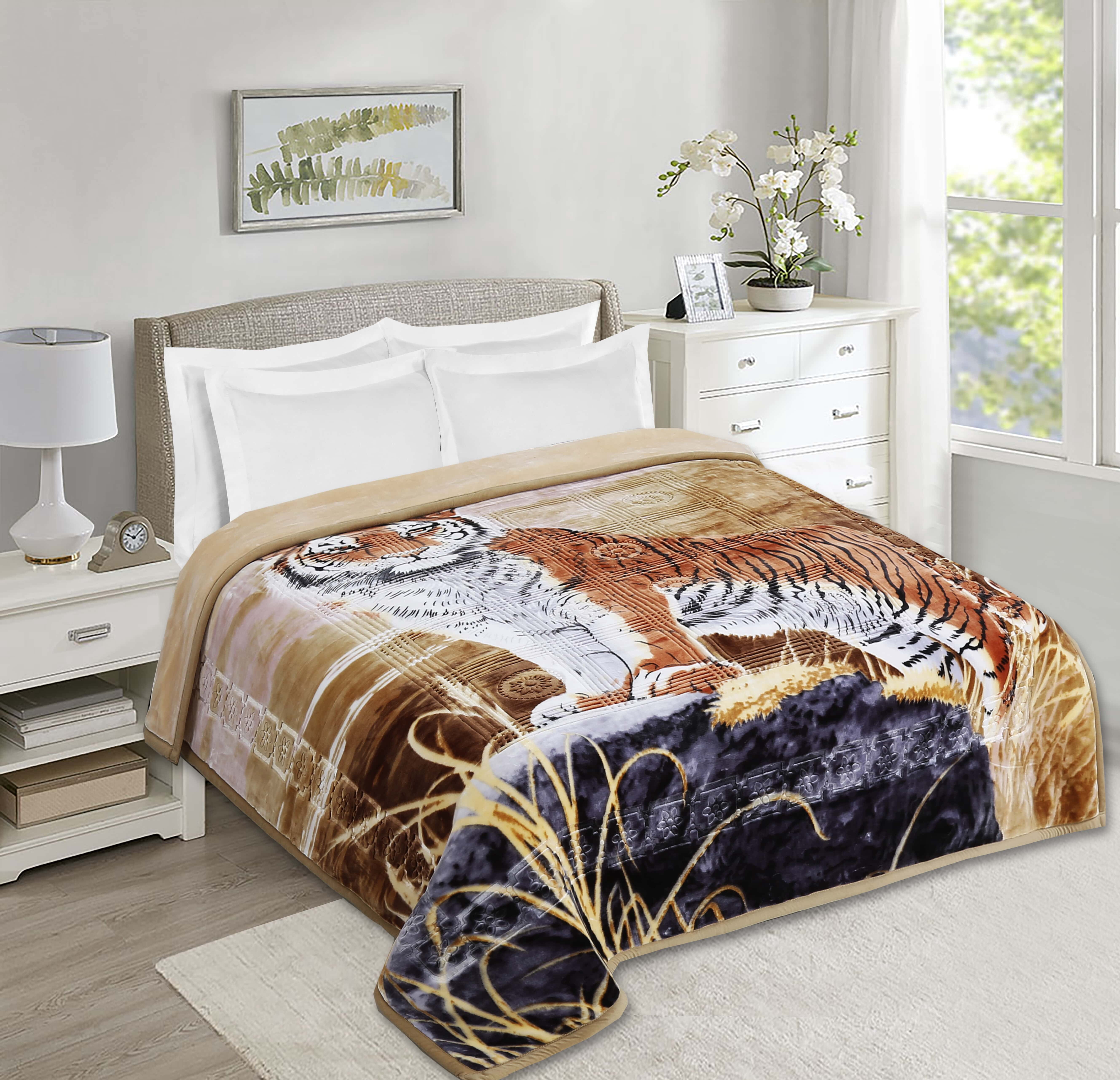 Lammaloe King Size Korean Mink Blanket for Winter, 12 lbs, 87" x 94", Heavy 2-Ply Warm Heavyweight Raschel Bed Blankets, Reversible Printed, Tiger