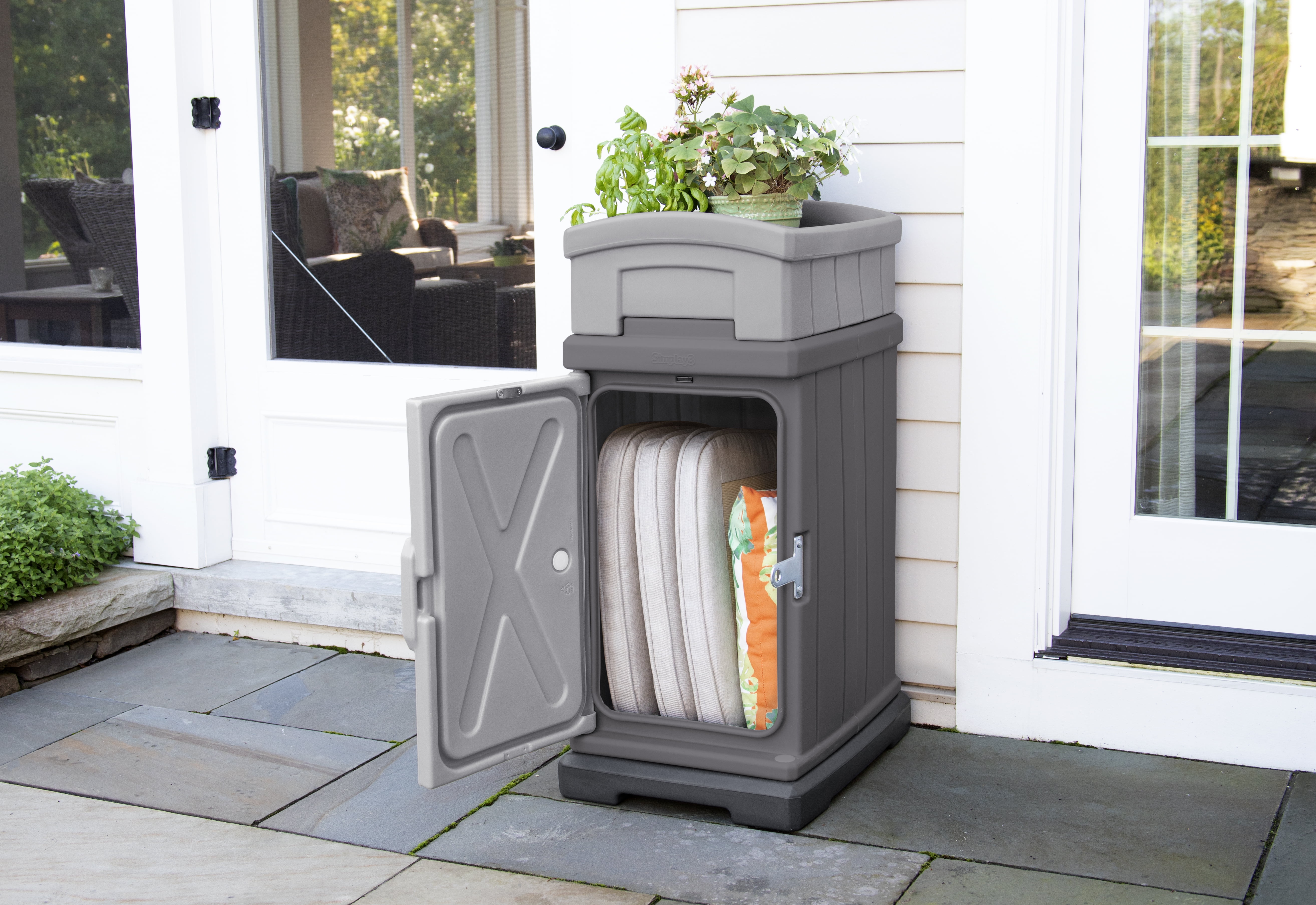 Simplay3 Hide Away Delivery & Storage Box