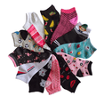 thumbnail image 3 of Tines Dama Figuras SET 12 Pares BlackPink Tines Dama Figura, 3 of 4