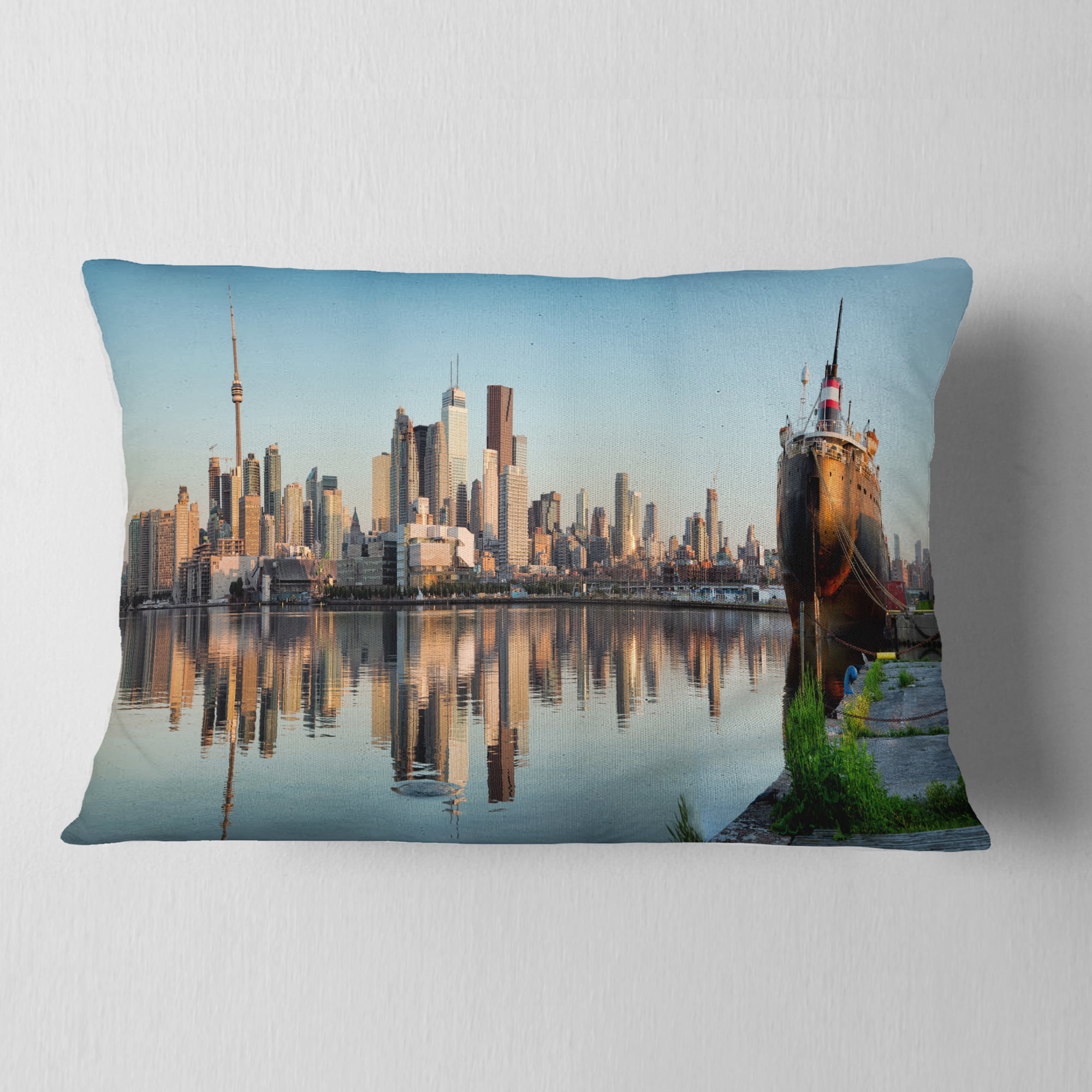 Designart Toronto City Skyline Panorama - Cityscape Photography Throw Pillow - 12x20