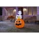 thumbnail image 2 of Expositor inflable de cacahuetes de Halloween de Gemmy Industries para patio, 2 of 3