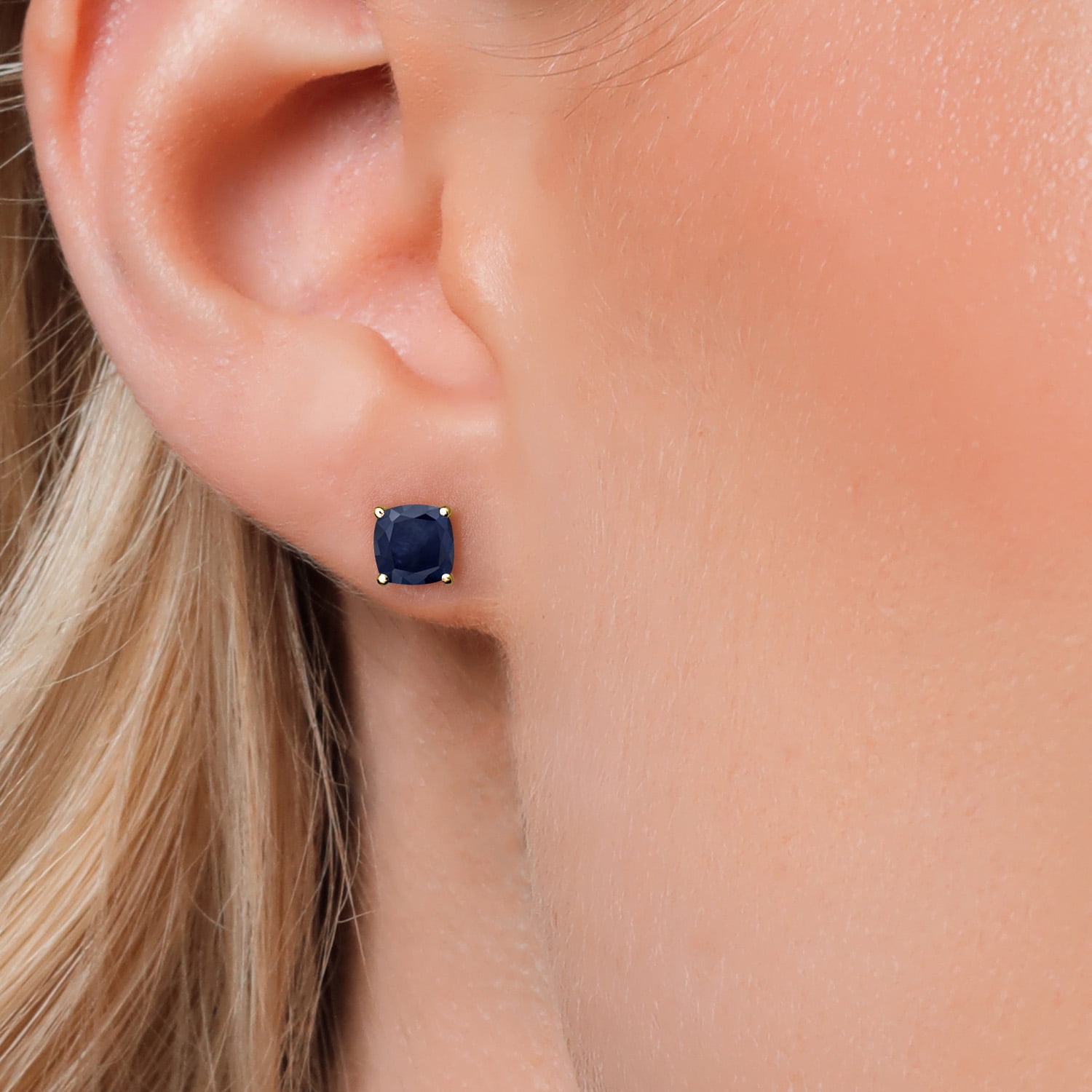 Gem Stone King 2.60 Cttw 14K Yellow Gold Cushion 6MM Blue Sapphire Double Notch Stud Earrings | Gemstone September Birthstone | Gold Earrings for Women Men