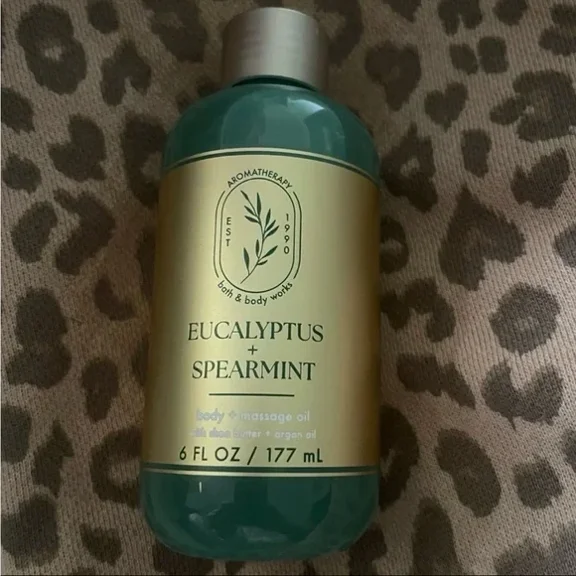 Bath & Body Works Eucalyptus Spearmint Body and Massage Oil 6 oz