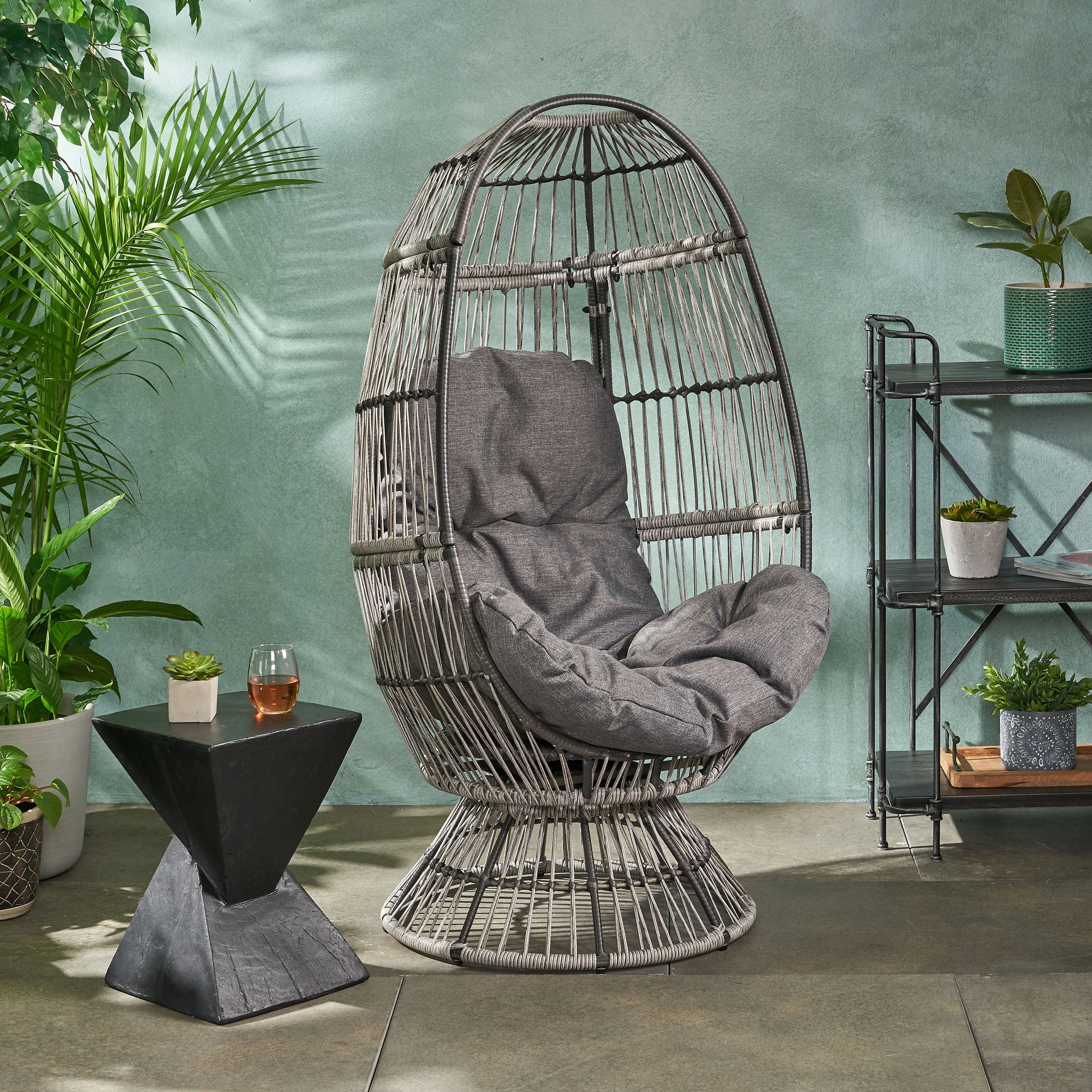 Outdoor Rotatable Egg Shaped Leisure Chair, Wicker Weave Swivel Single Seat for Patio Garden, Gray and Dark Gray