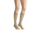 thumbnail image 1 of Medias de compresión JOBST opacas hasta la rodilla 15-20 mmHg, 1 of 6