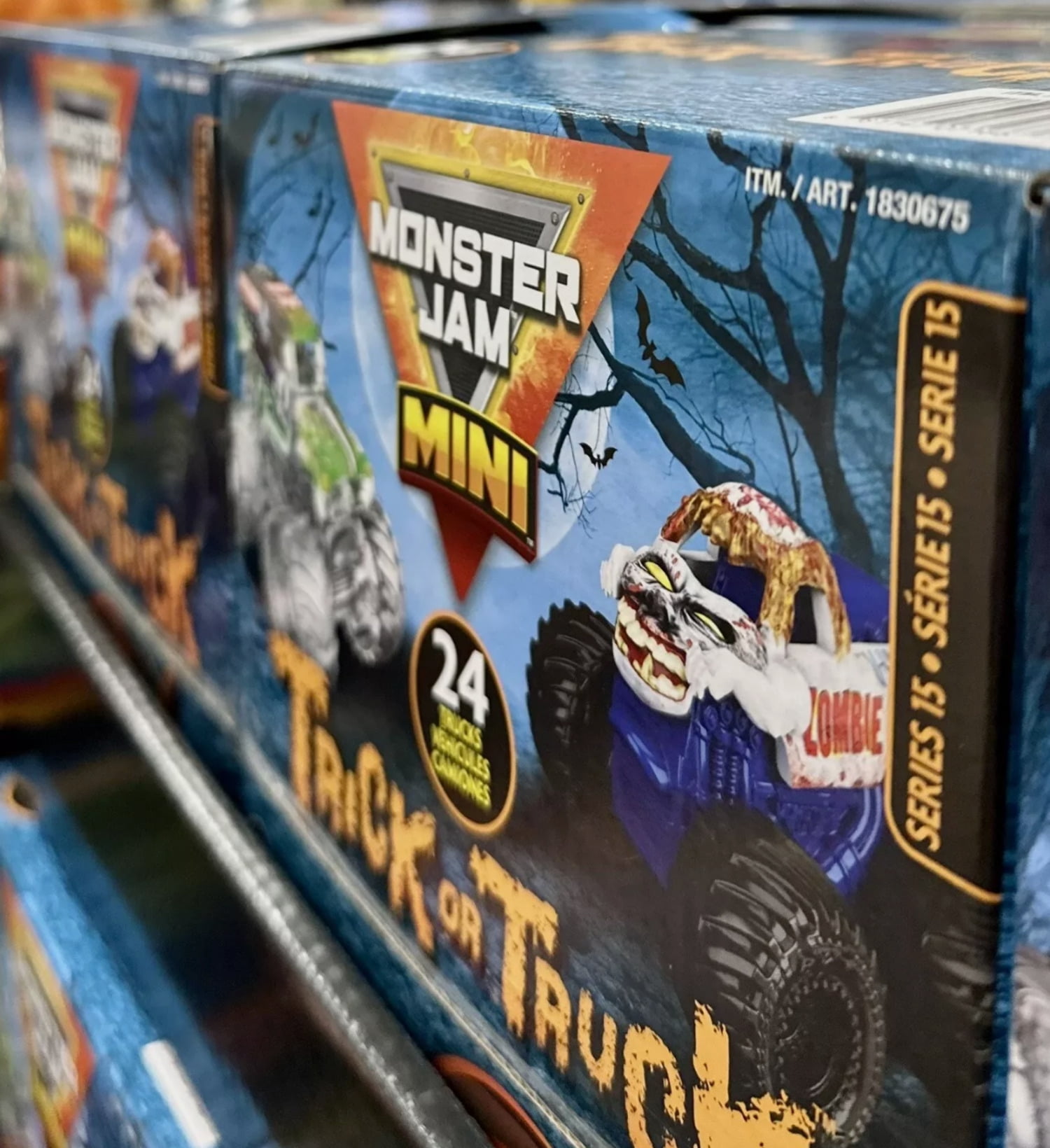 Hot Wheels Monster Jam Mini Trick or Truck Box - 24 Mini Monster Trucks