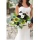 thumbnail image 4 of Ramo de flores artificiales de seda sintética de color verde y negro Serwalin, 4 of 8