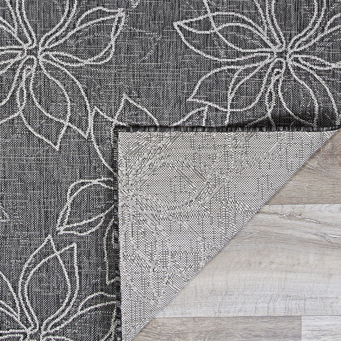 Couristan 2' x 4' Ash Floral Outdoor Rug