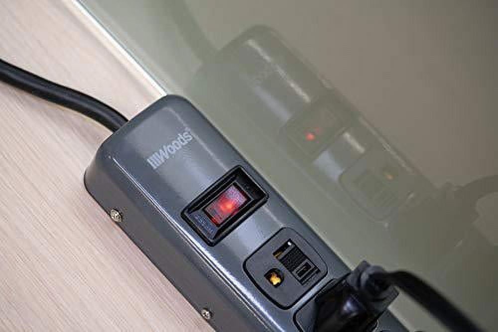 Southwire Power Strip - 6 Outlets, 5' Cord, Circuit Breaker - Gray