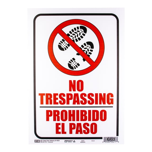 Bilingual No Trespassing Sign