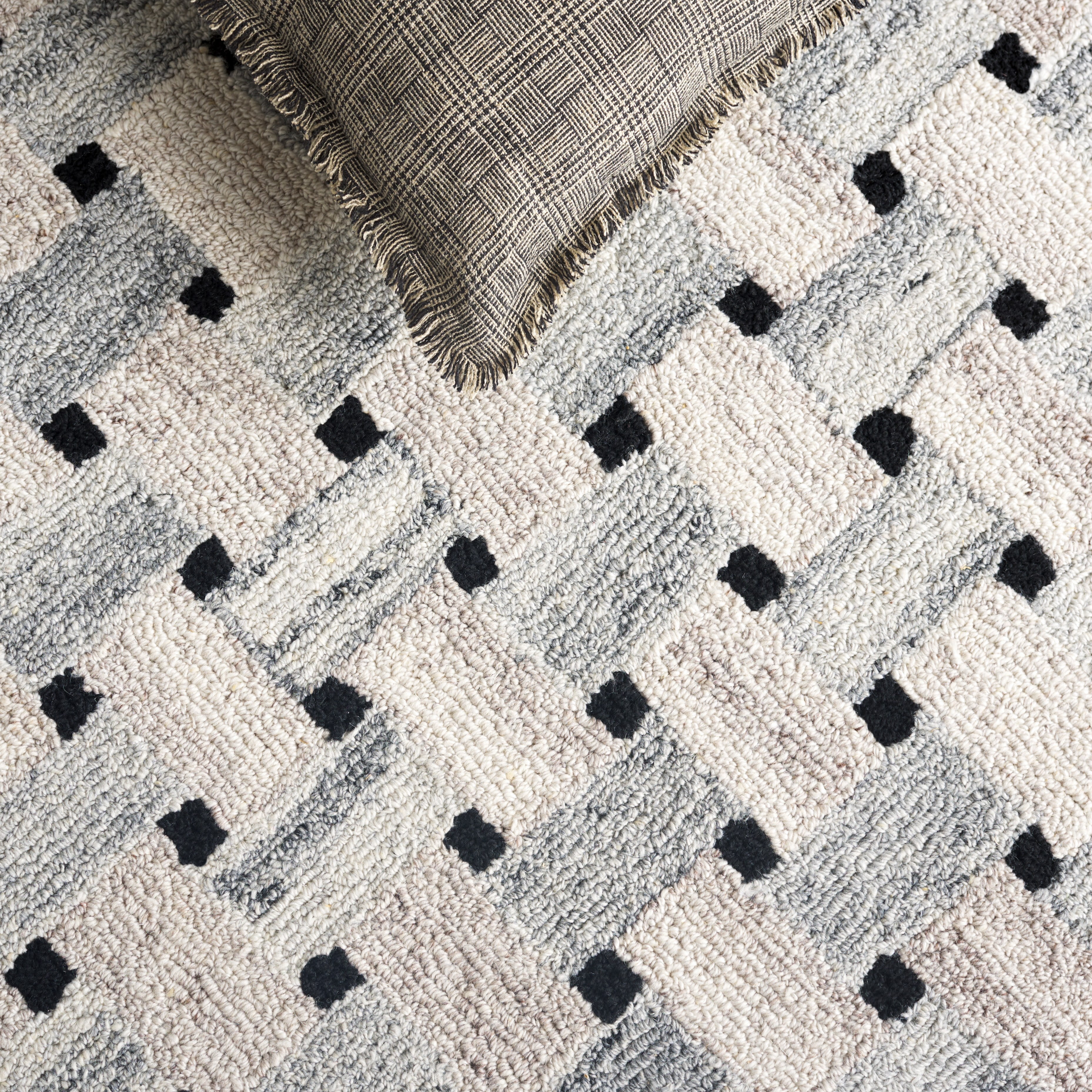 Safavieh Genre Roza Geometric Area Rug, Gray/Brown, 5' x 8'